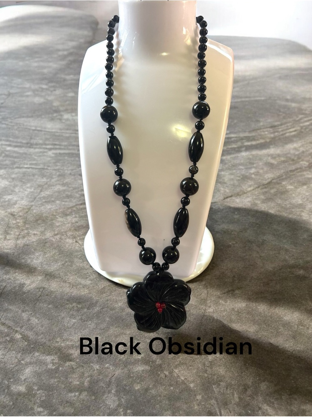 Black Obsidian Flower Pendant Beaded Necklace